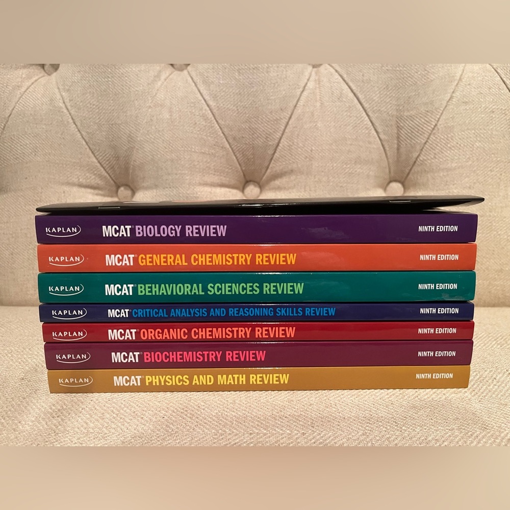 NEW Kaplan 2023-2024 MCAT Books